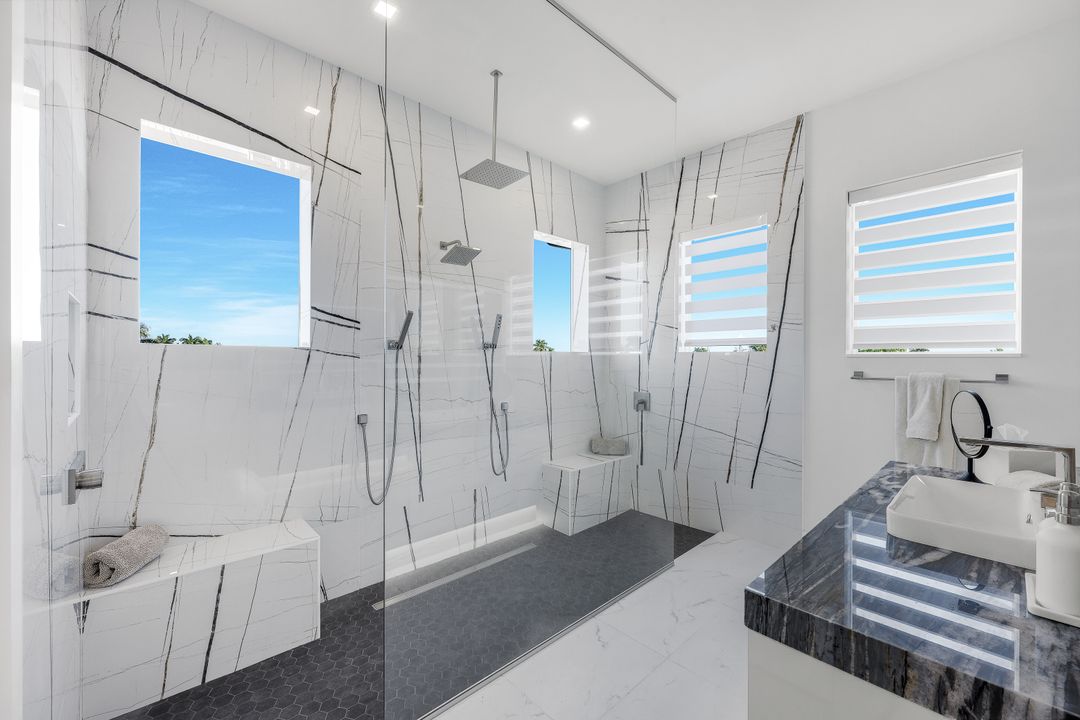 4316 Sands Blvd, Cape Coral, FL 33914