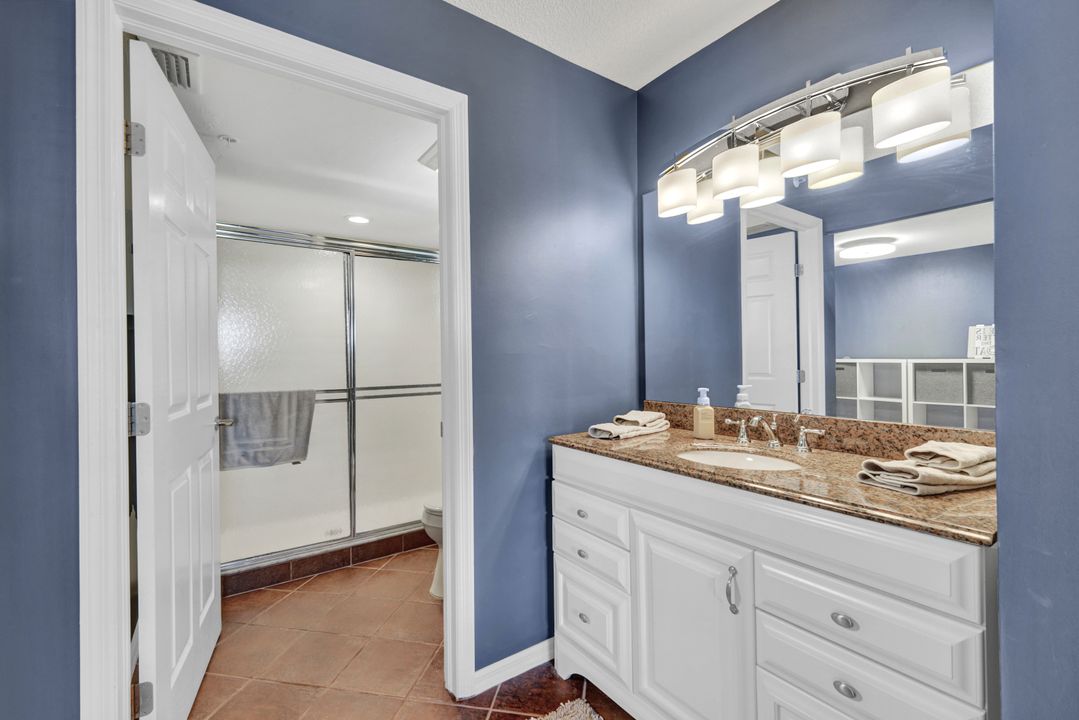 9435 Sunset Vista Dr #211, Fort Myers, FL 33919