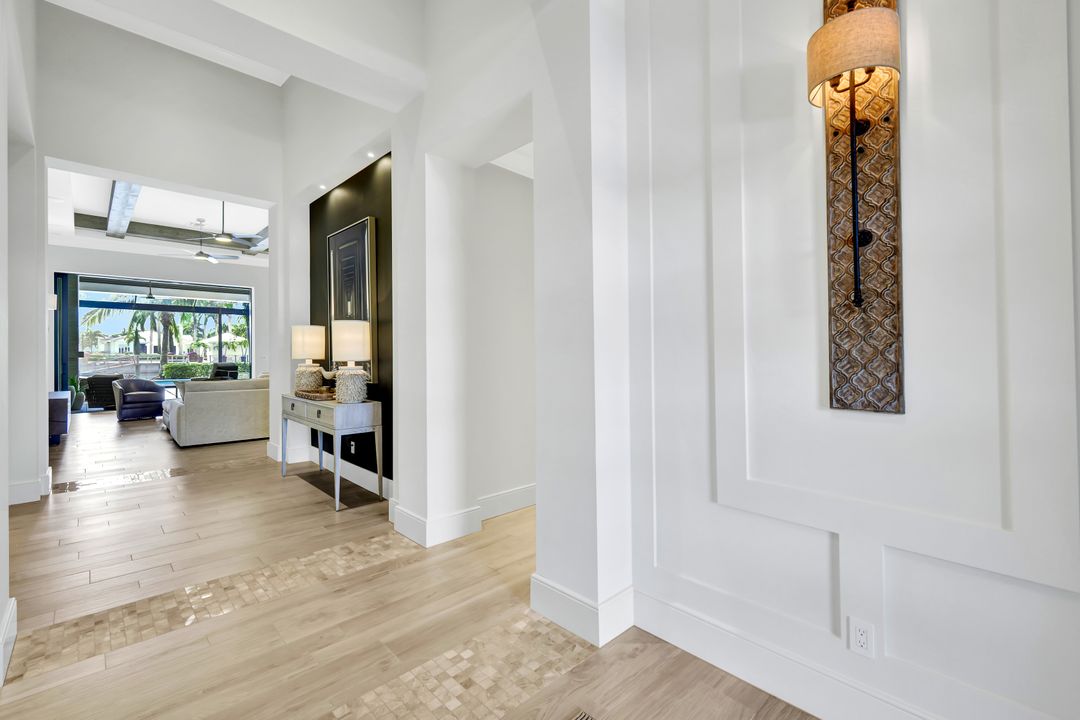 17429 Via Lugano Ct, Miromar Lakes, FL 33913