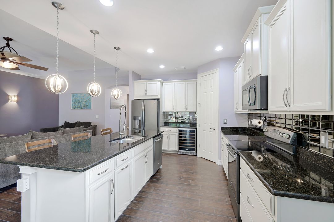 14374 Tuscany Pointe Trl, Naples, FL 34120