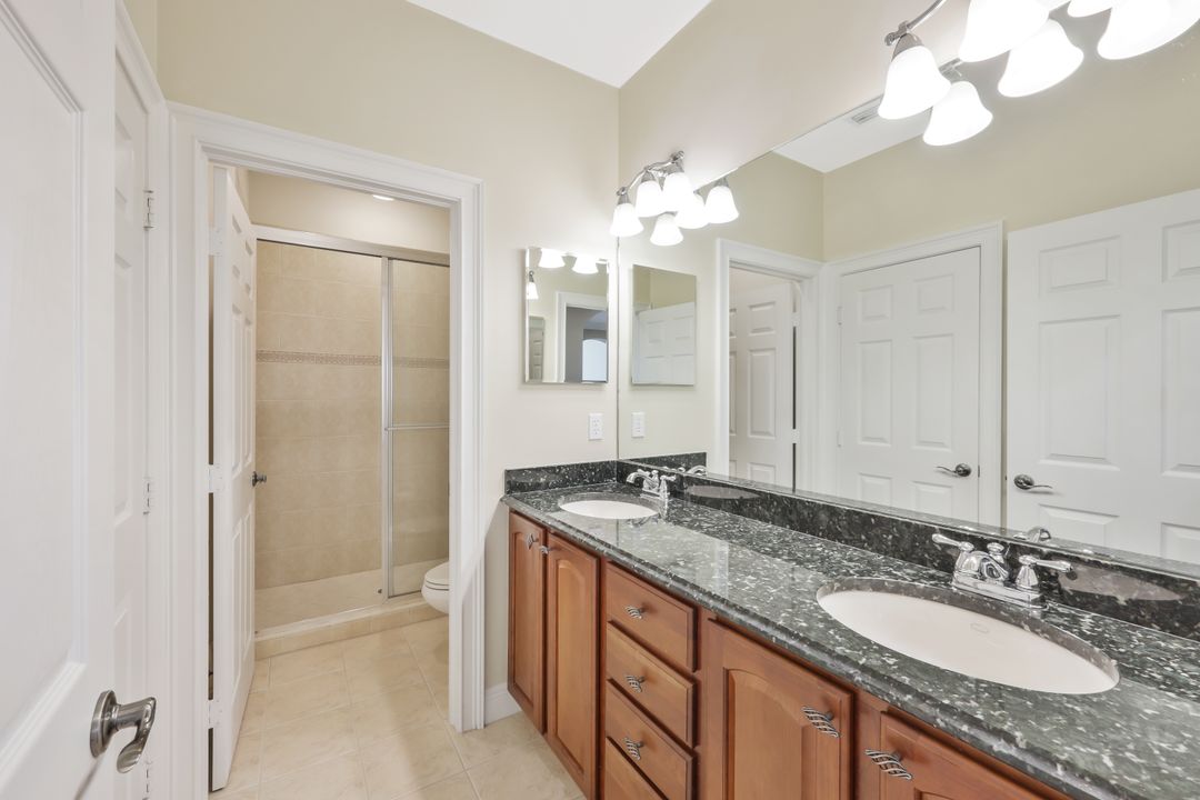 17190 Wrigley Cir, Fort Myers, FL 33908