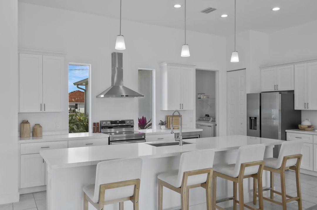 1428 NW 27th Pl, Cape Coral, FL 33993