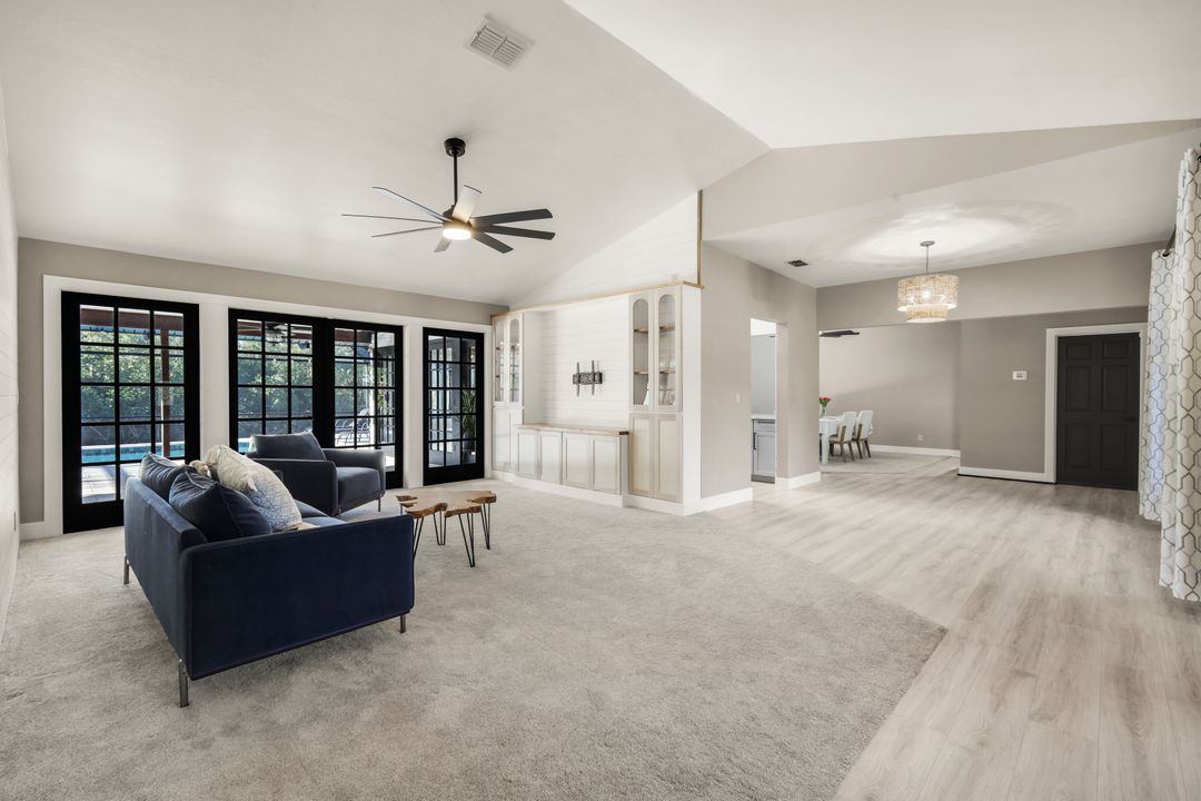 7239 Hendry Creek Dr, Fort Myers, FL 33908