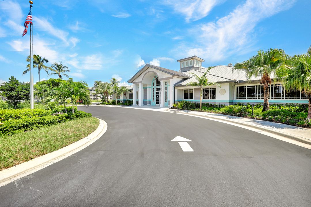 16615 Lake Cir Dr #427, Fort Myers, FL 33908