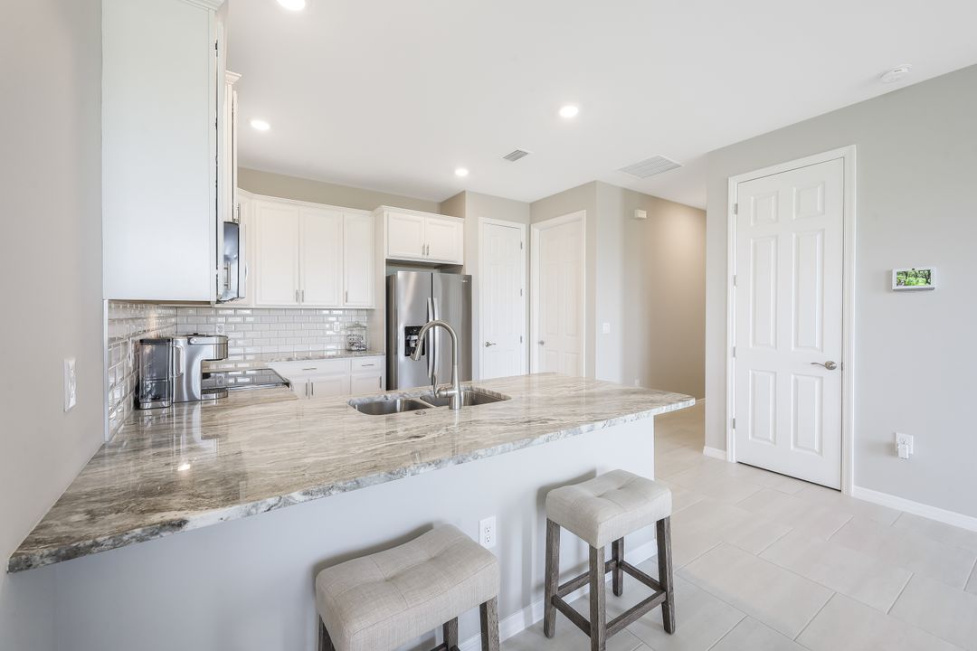 1114 Tranquil Brk Dr, Naples, FL 34114