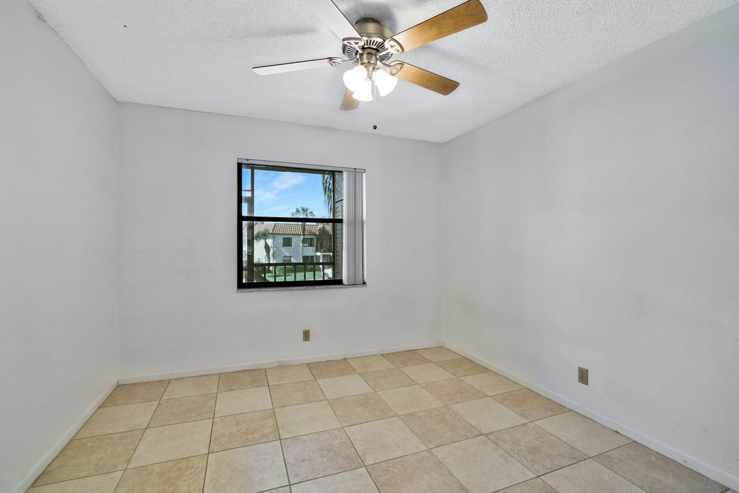 4345 27th Ct SW #204, Naples, FL 34116