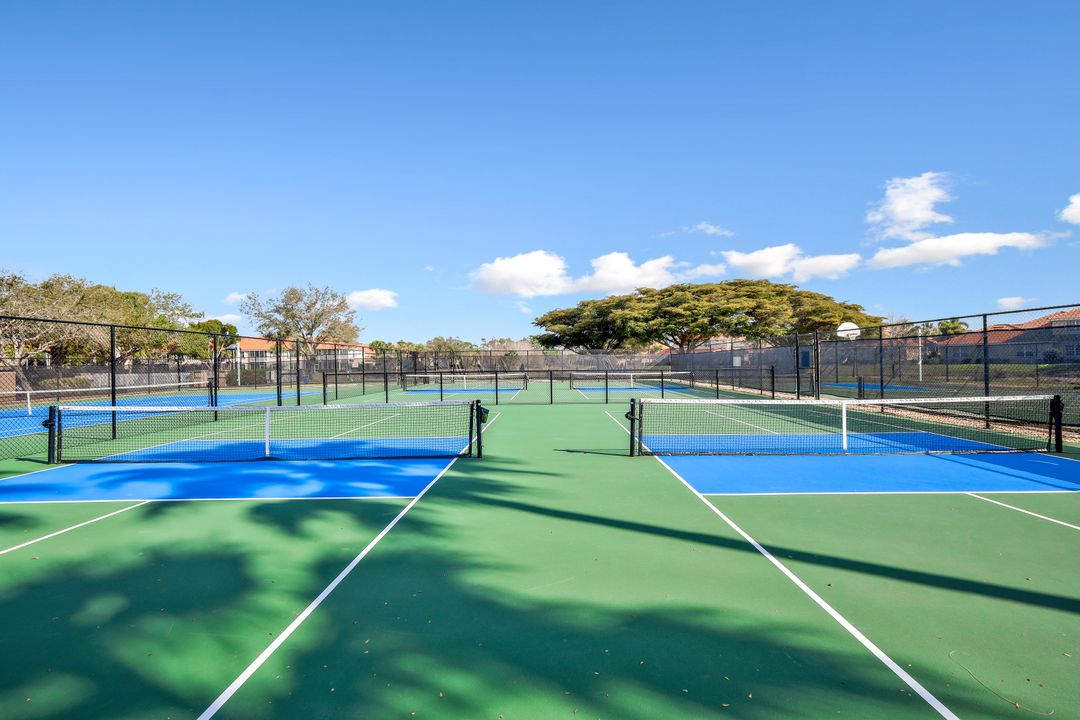 13860 Avon Park Cir #104, Fort Myers, FL 33912