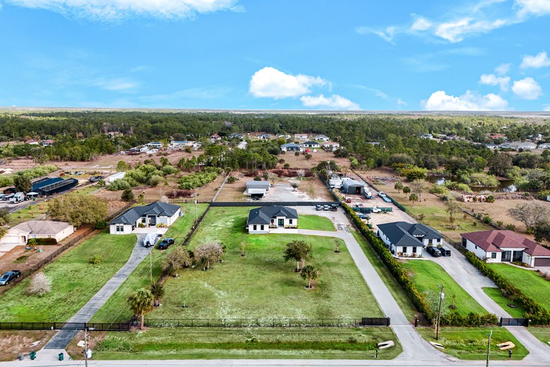 4217 24th Ave NE, Naples, FL 34119