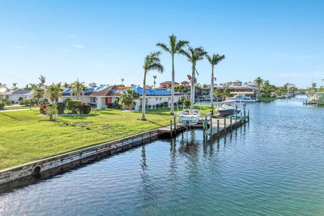 4940 SW 3rd Ave, Cape Coral, FL 33914