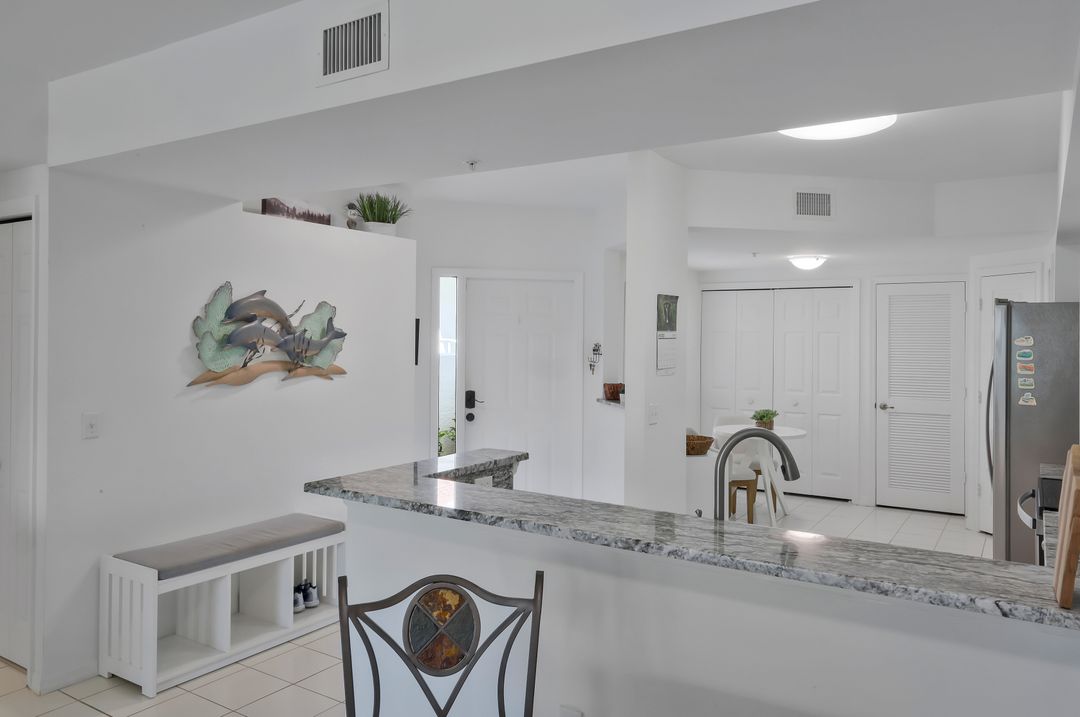 5440 Worthington Ln #103, Naples, FL 34110