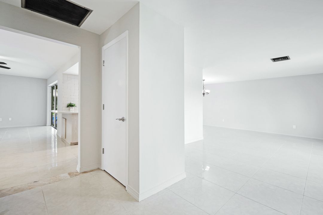 524 SE 36th St, Cape Coral, FL 33904