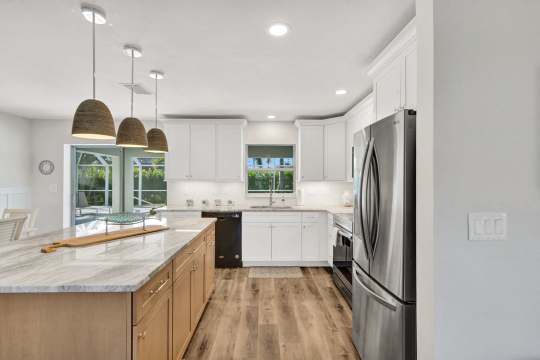 2720 SW 32nd St, Cape Coral, FL 33914