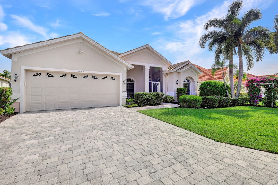 12647 Hunters Lakes Ct, Bonita Springs, FL 34135