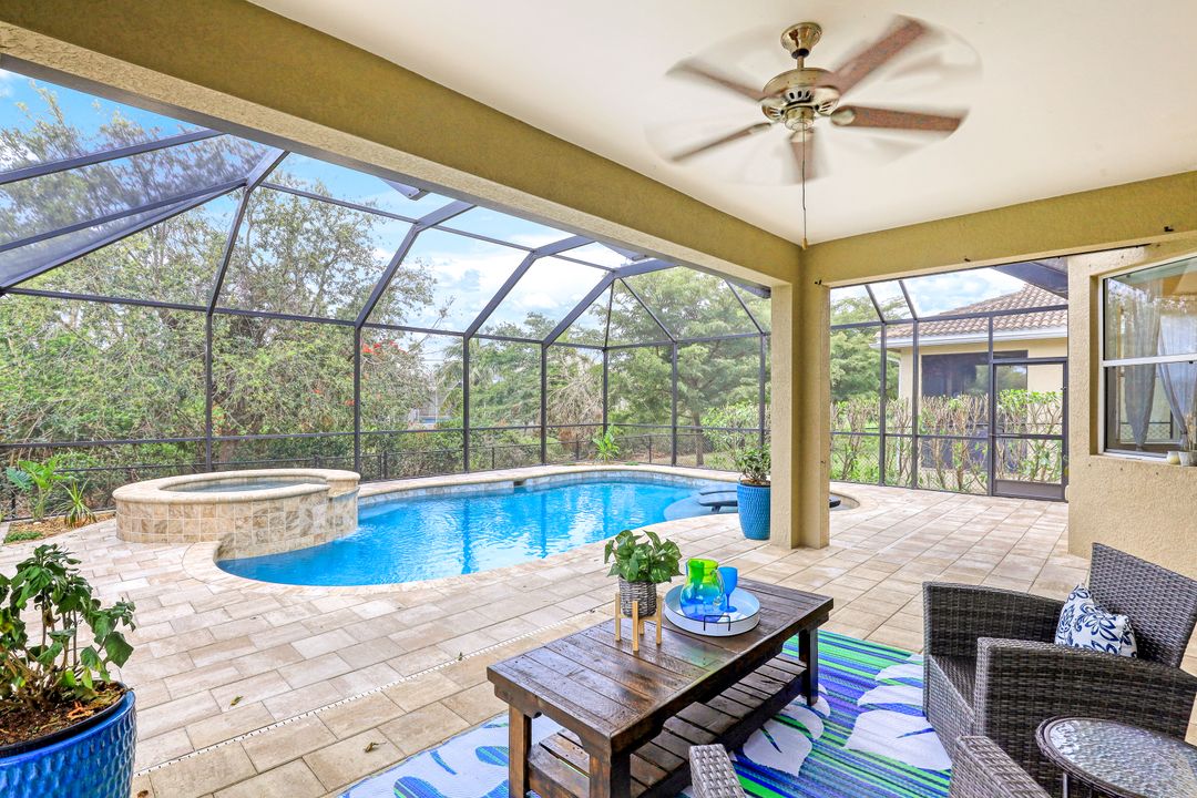 8598 Sumner Ave, Fort Myers, FL 33908