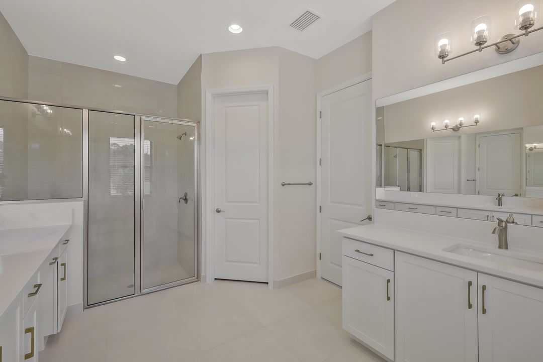3748 Finsbury Wy, Fort Myers, FL 33905