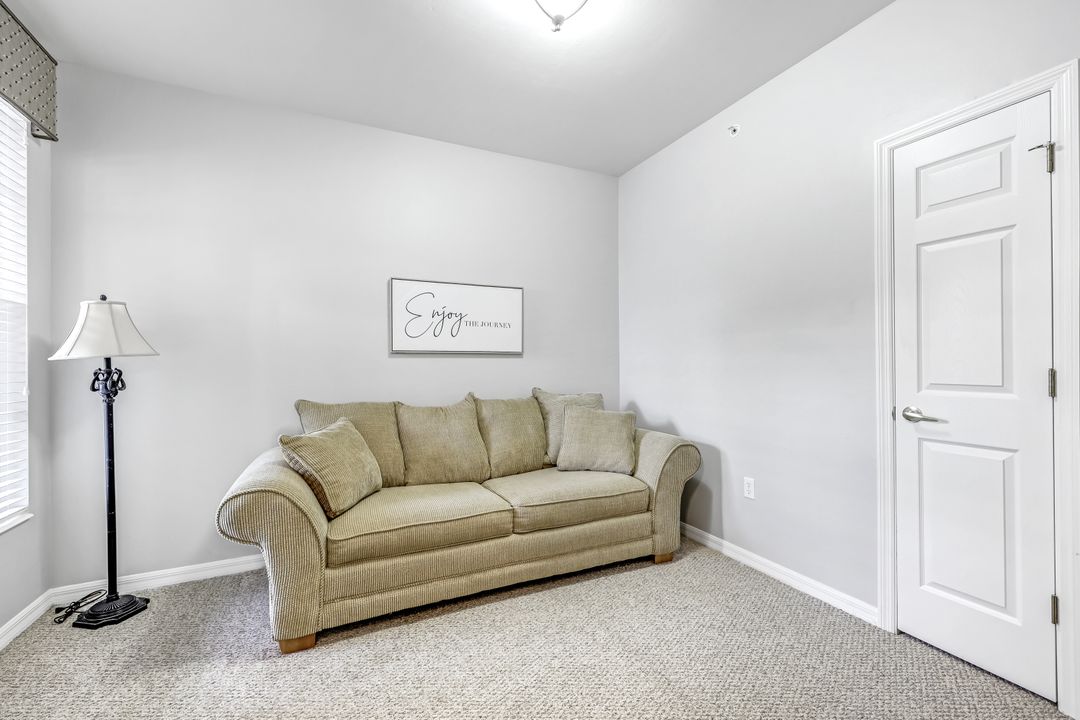 1345 Henley St #706, Naples, FL 34105