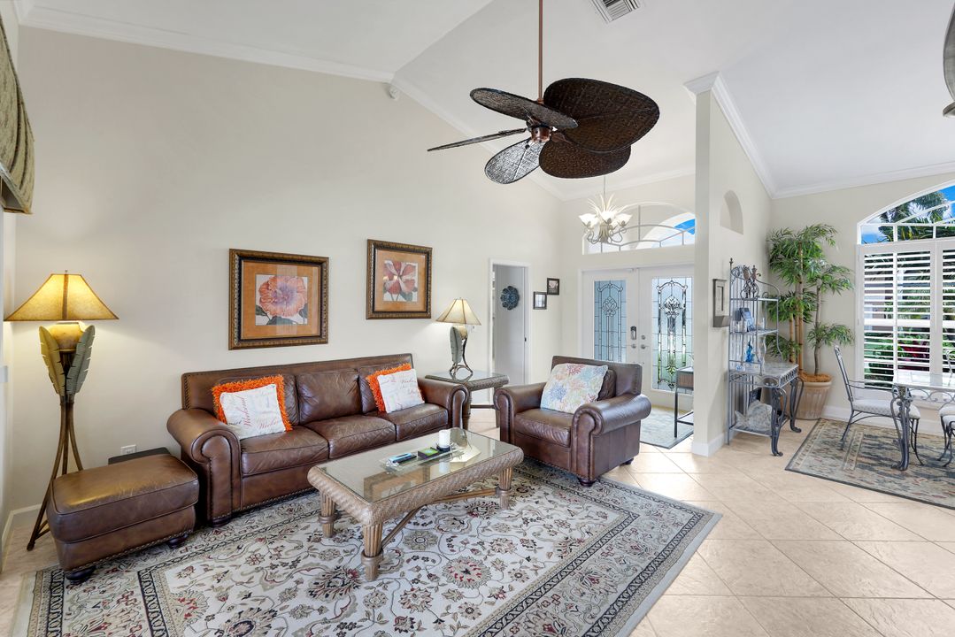 1771 Hummingbird Ct, Marco Island, FL 34145