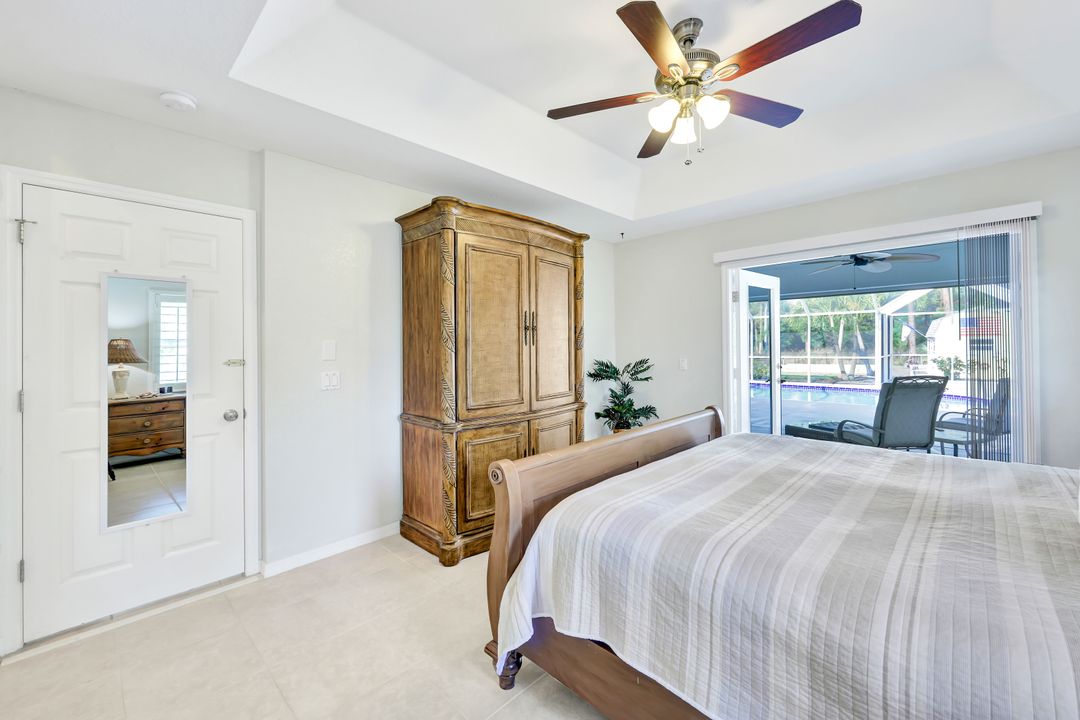 731 25th St SW, Naples, FL 34117