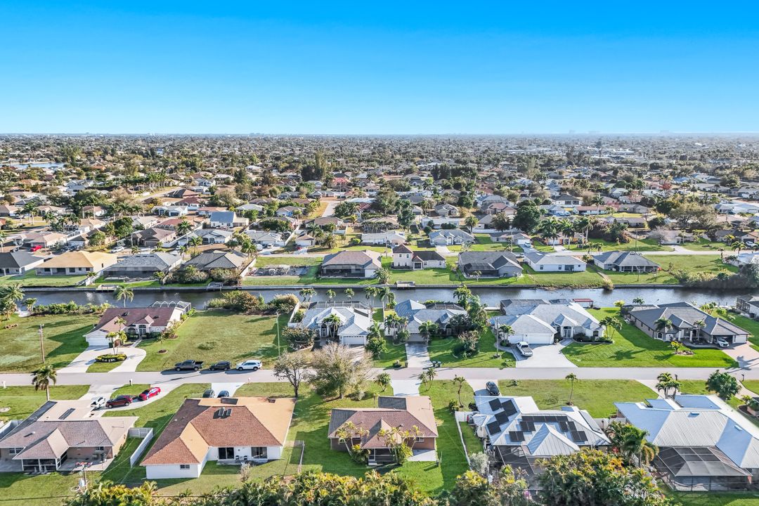 167 SE 21st Terrace, Cape Coral, FL 33990