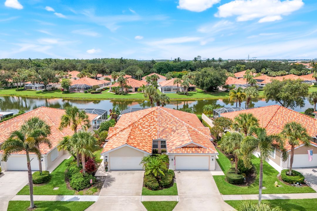 3556 El Verdado Ct, Naples, FL 34109