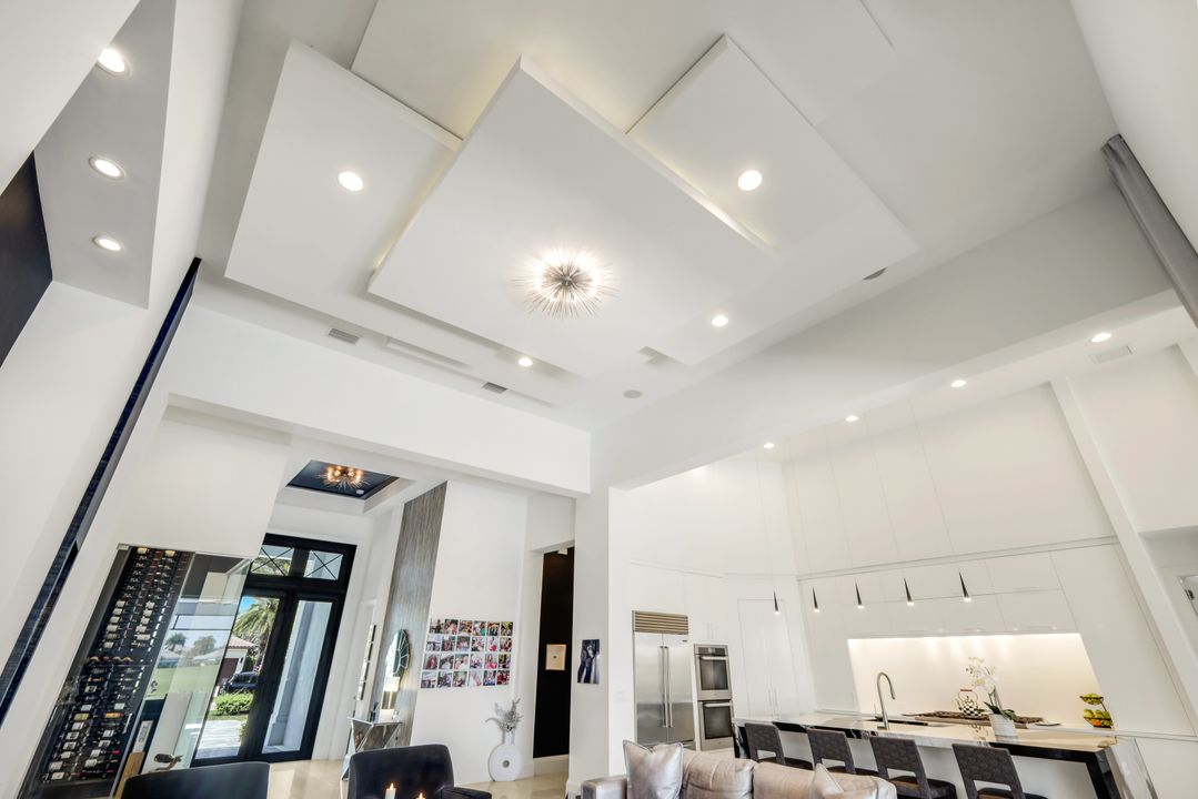 16438 Seneca Way, Naples, FL 34110