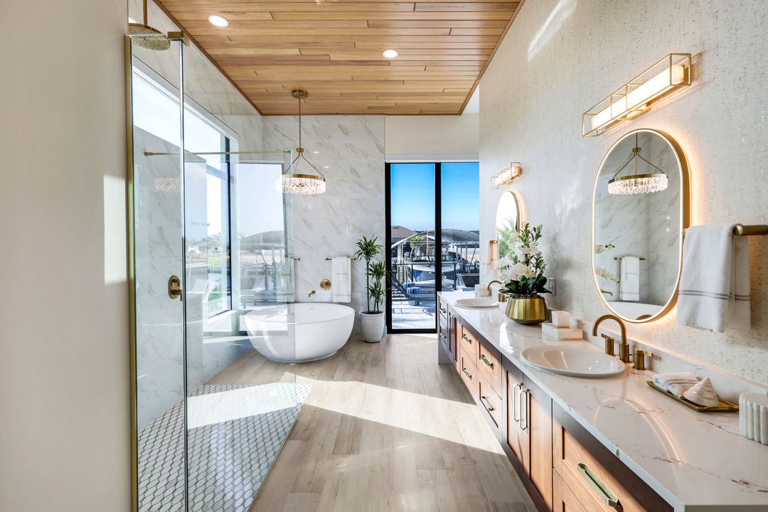 3806 NW 4th St, Cape Coral, FL 33993