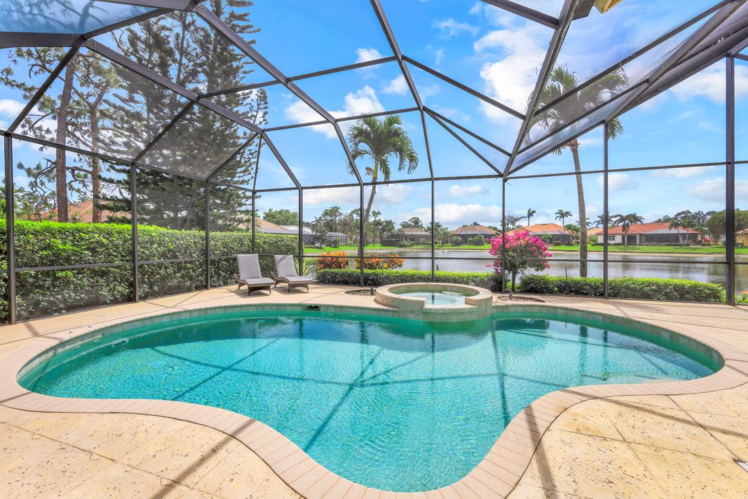 7092 Peach Blossom Ct, Naples, FL 34113