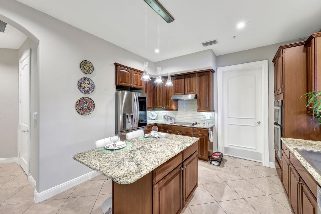 1494 Borghese Ln #101, Naples, FL 34114