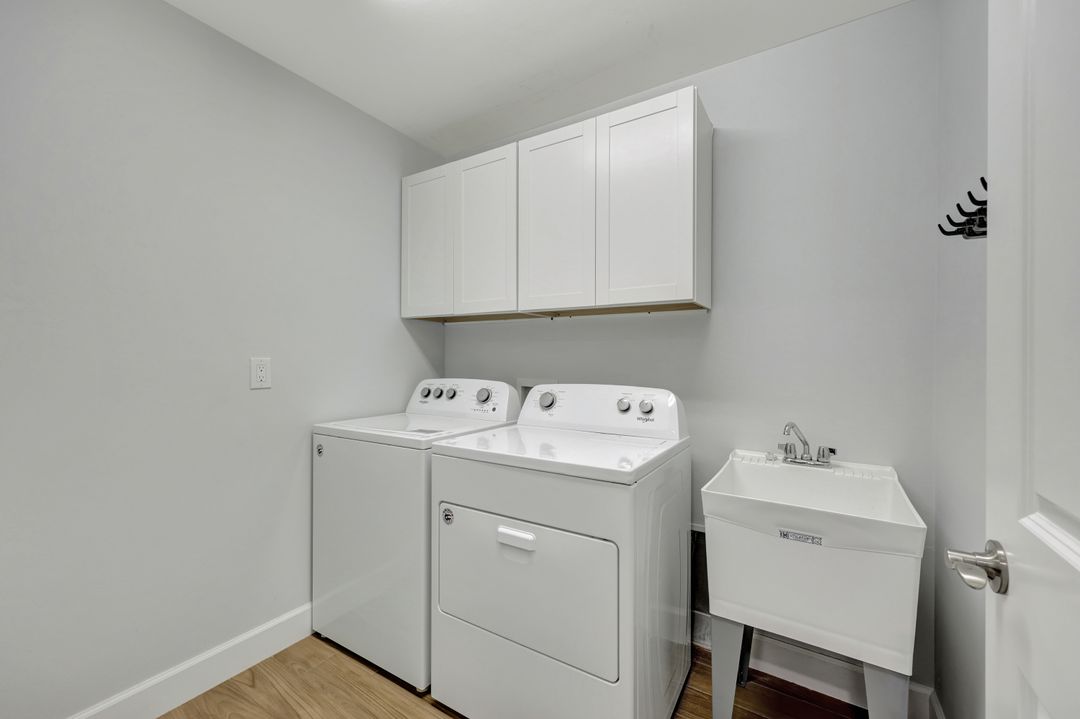 9034 Bexley Dr, Fort Myers, FL 33967