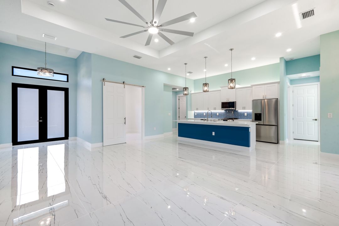 1018 Prospect Ave, Lehigh Acres, FL 33972