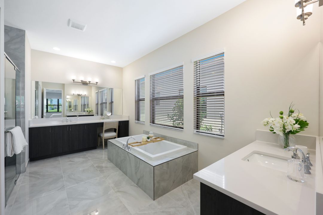 12648 Caballo Ct, Estero, FL 33928