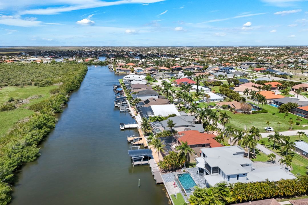 2826 SW 44th Terrace, Cape Coral, FL 33914