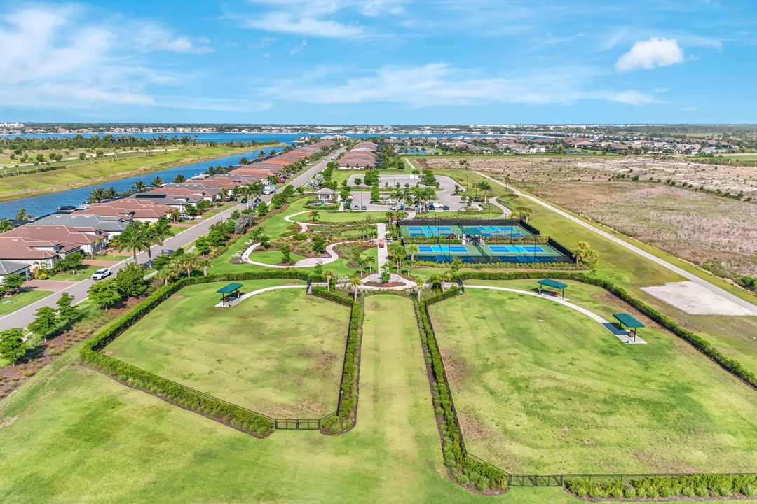 12240 Canal Grande Dr, Fort Myers, FL 33913
