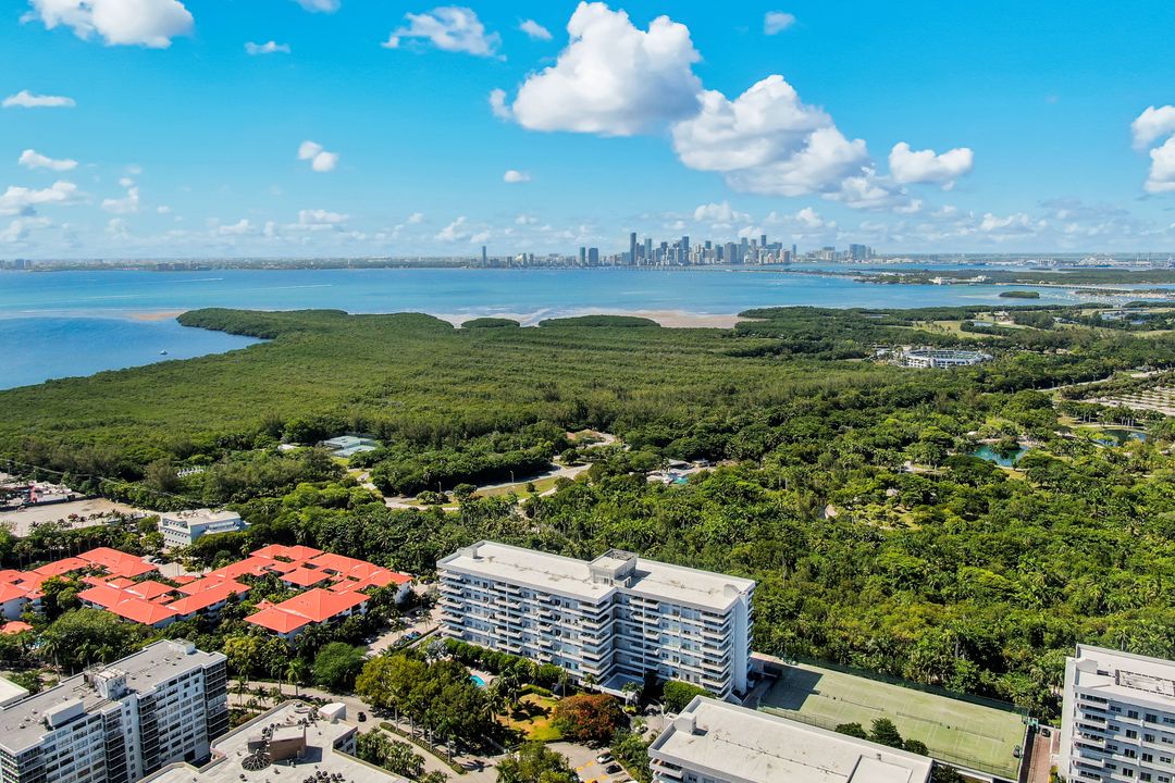 155 Ocean Ln Dr #103, Key Biscayne, FL 33149