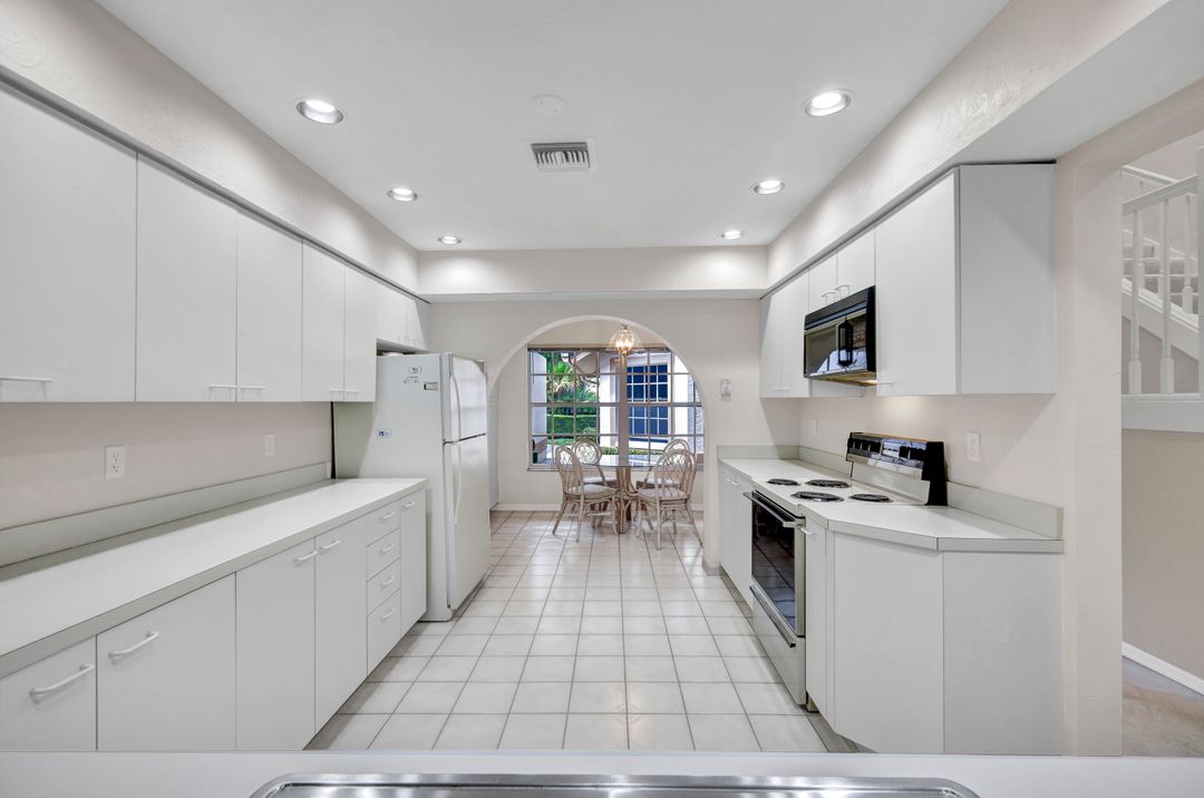 20190 Golden Panther Dr #3, Estero, FL 33928