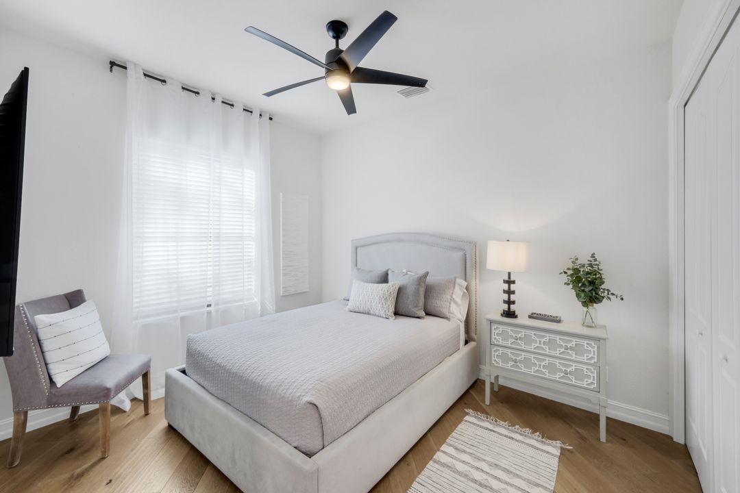 4480 1st Ave NW, Naples, FL 34119