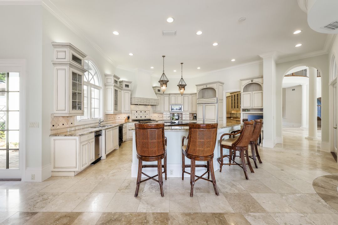 28790 Blaisdell Dr, Naples, FL 34119