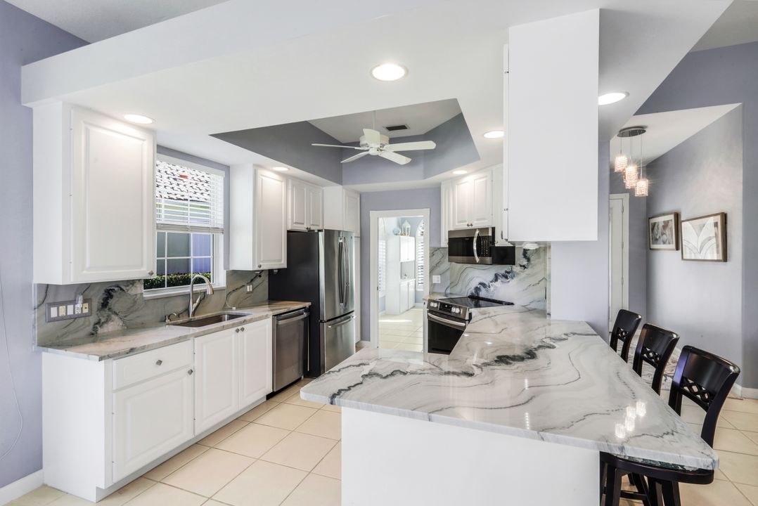 5343 Hawkesbury Way, Naples, FL 34119