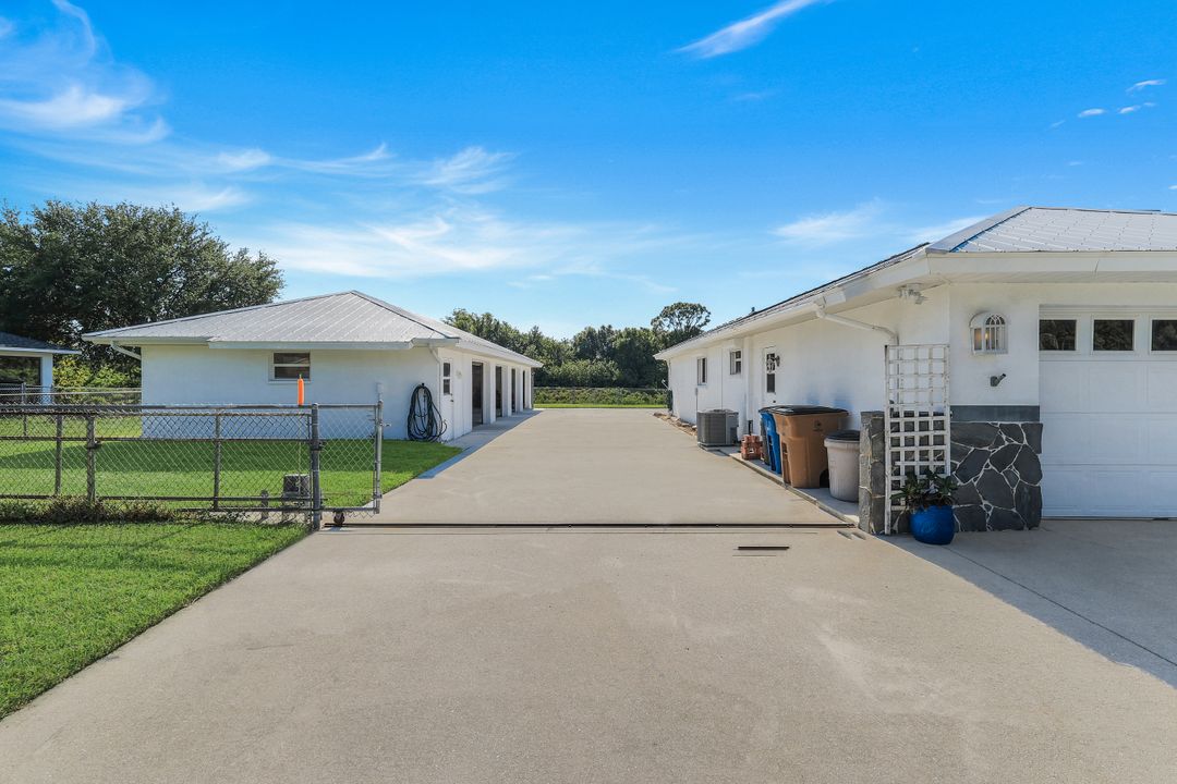 6029 Higgins Ave, Fort Myers, FL 33905