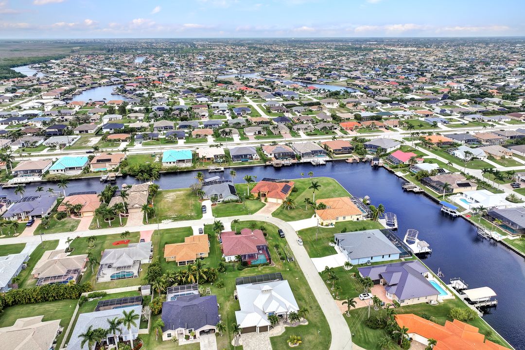 2801 SW 33rd St, Cape Coral, FL 33914