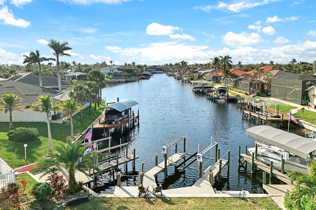 5244 Agualinda Blvd, Cape Coral, FL 33914