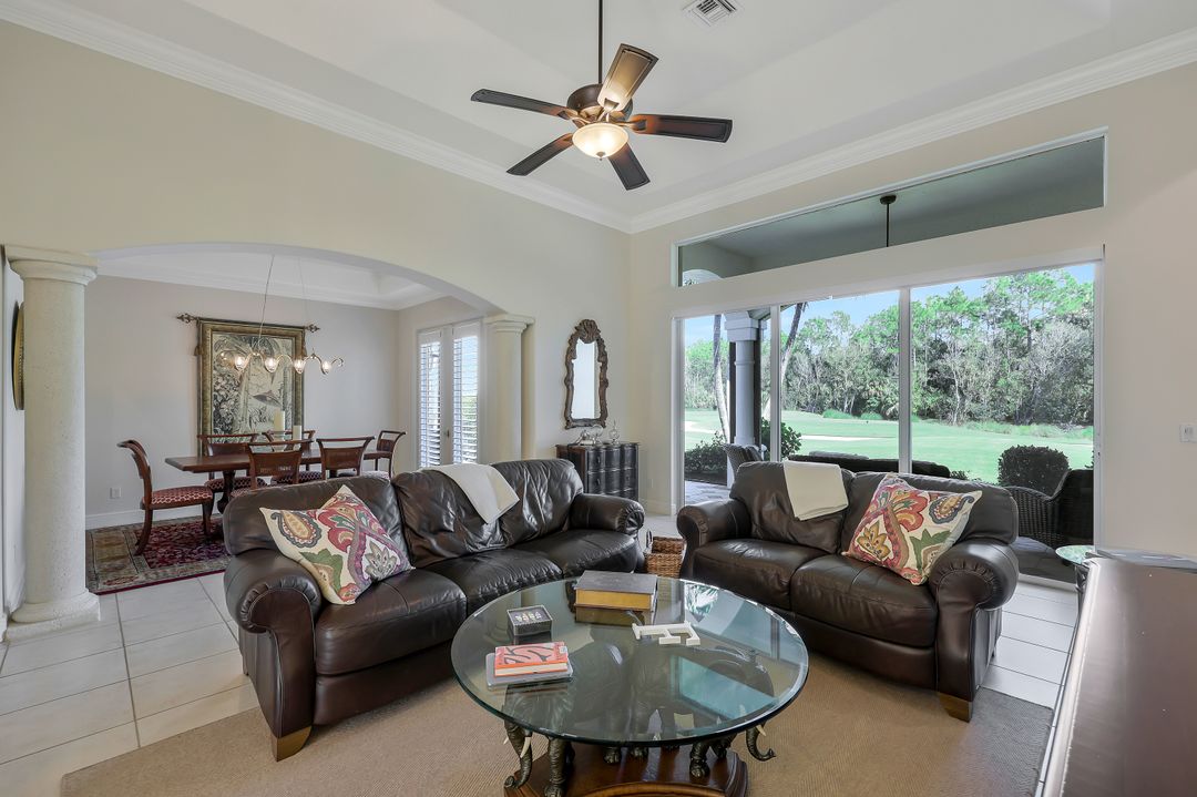 5058 Kensington High St, Naples, FL 34105