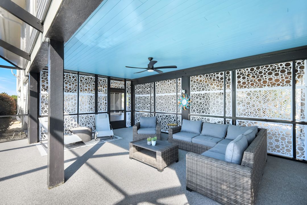 1417 Causey Ct, Sanibel, FL 33957