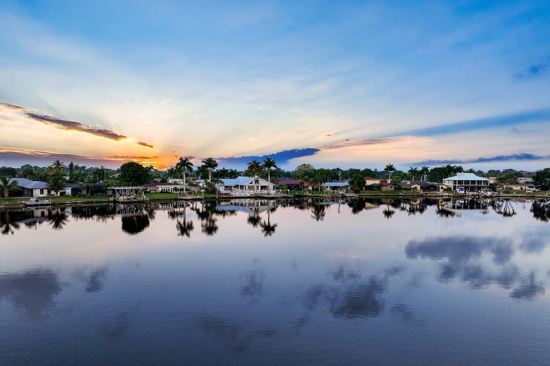 4530 Vinsetta Ave, North Fort Myers, FL 33903