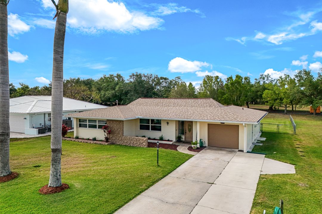 240 El Dorado Pkwy W, Cape Coral, FL 33914