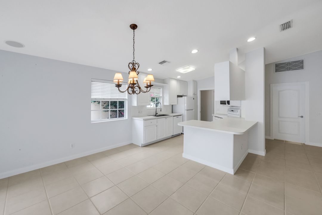 3748 Exuma Way, Naples, FL 34119