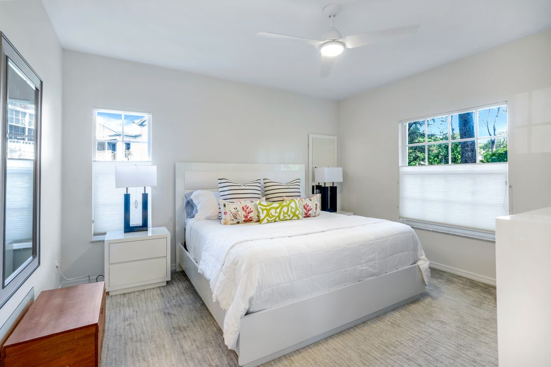 859 Tanbark Dr #101, Naples, FL 34108