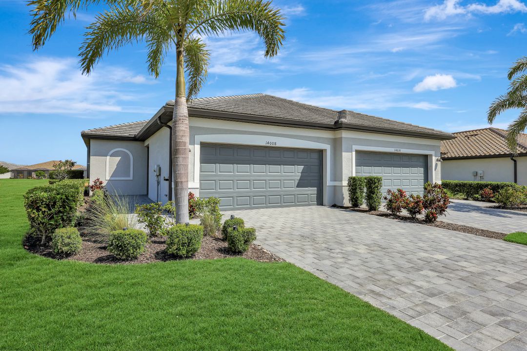 13842 Hunter Oak Dr, Fort Myers, FL 33913