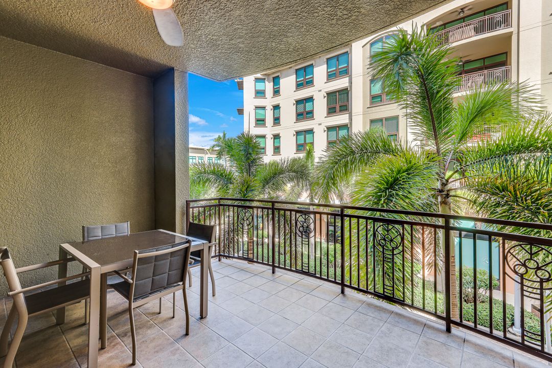 9123 Strada Pl #7201, Naples, FL 34108