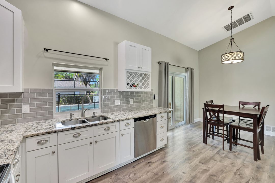 495 9th St SW, Naples, FL 34117